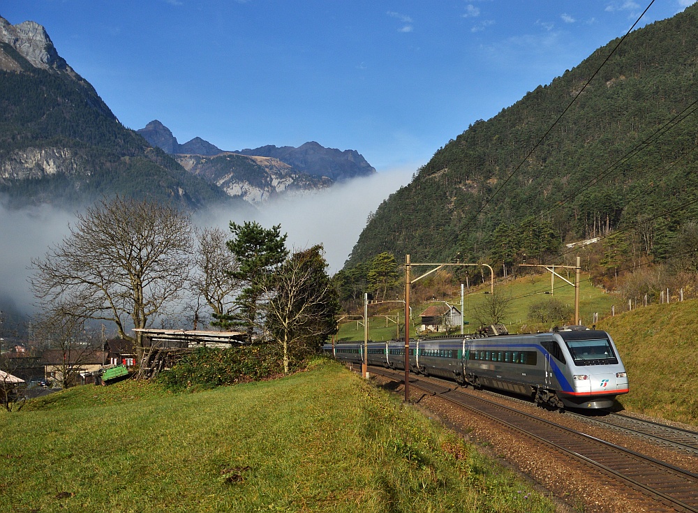 ETR aus dem Nebel