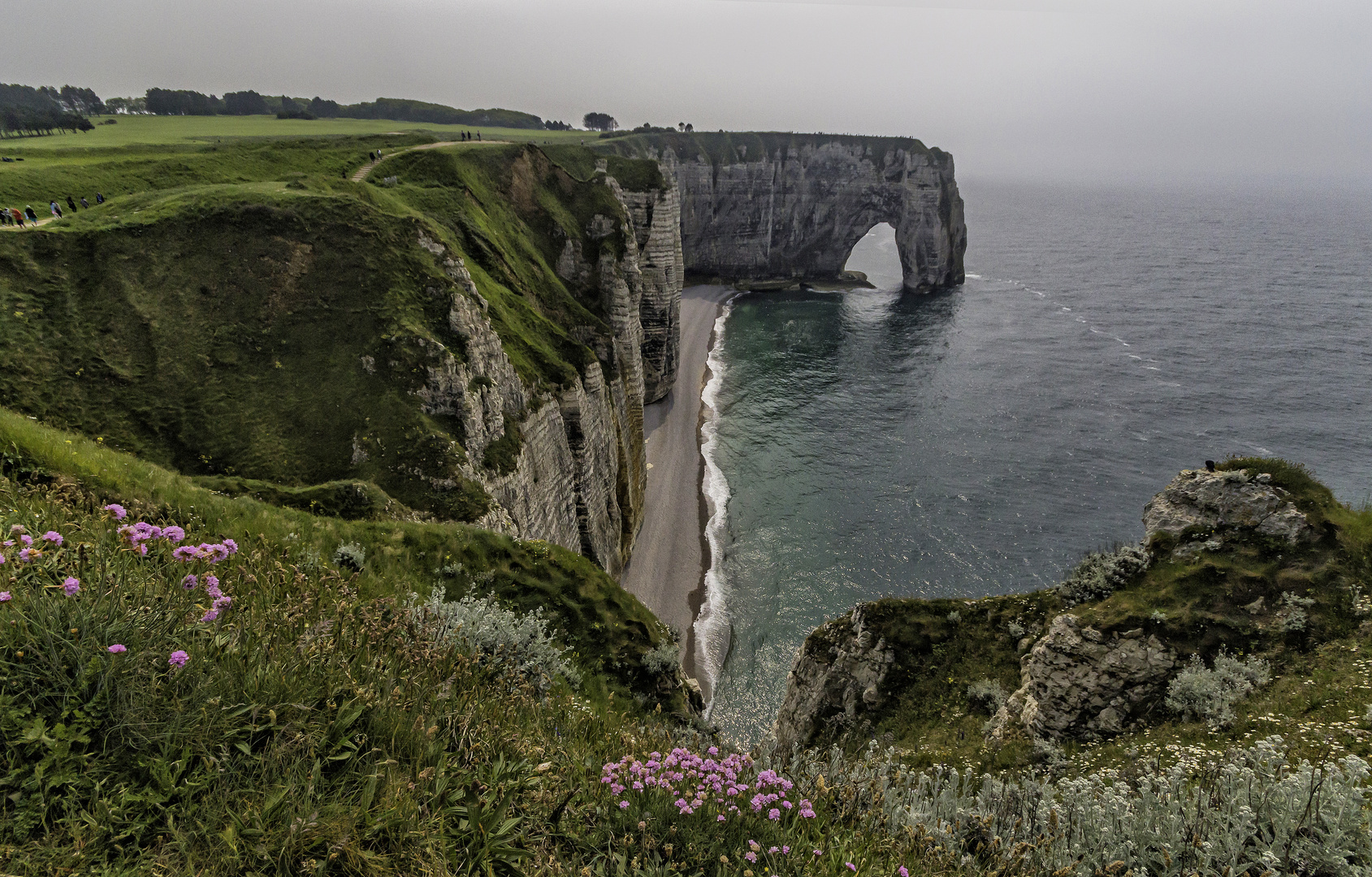 Etretat et ses falaises 