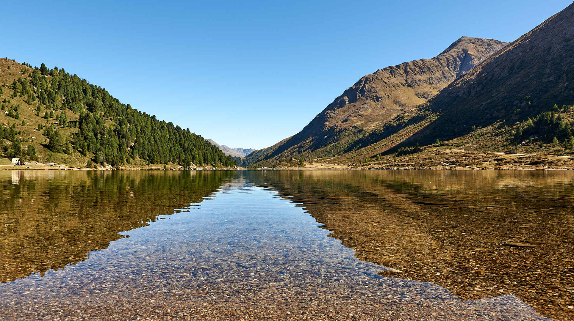 Etwas Farbe fürs Wochenende....Der Obersee ist ein Gebirgssee...