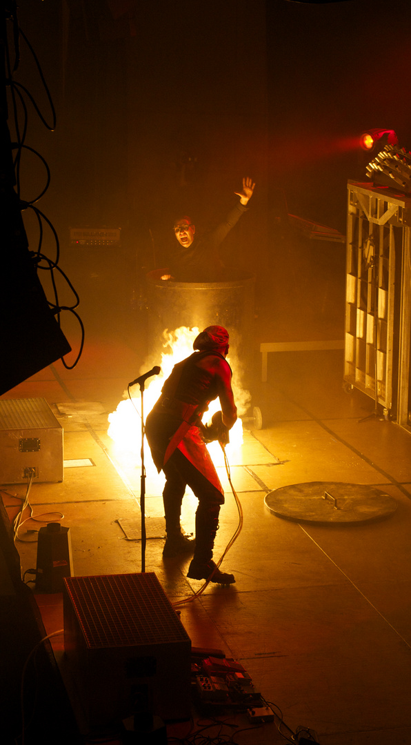 etwas Kultur muss sein - Tribute to Rammstein, "Völkerball"