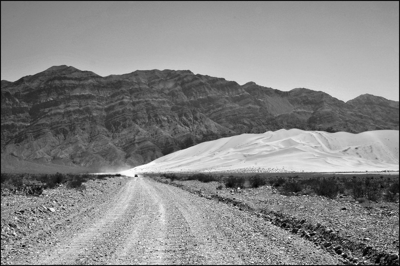 Eureka dunes, death valley