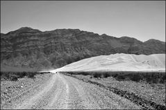 Eureka dunes, death valley