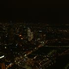 Eureka Tower bei nacht