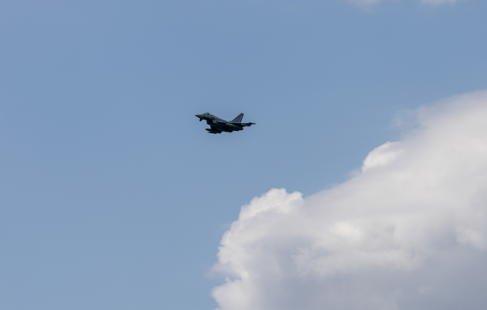 Euro Fighter beim überflug des Naturschutzgebietes