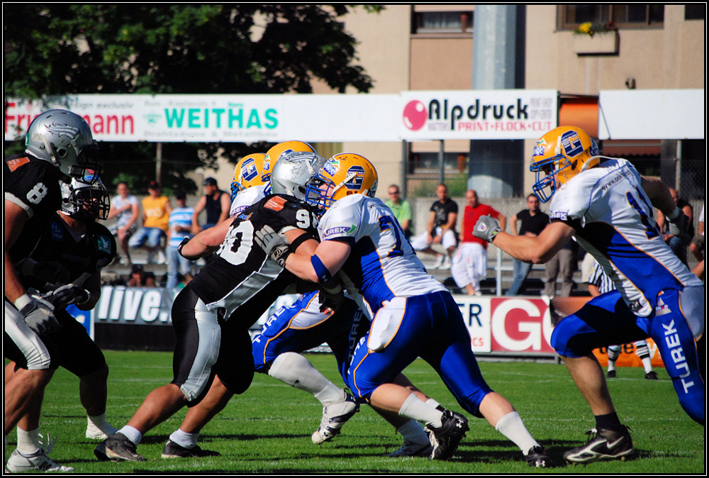 Eurobowl Halbfinale / Swarco Raiders Tirol gegen Turek Graz Giants / I