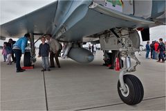 EUROFIGHTER - TOYS FOR BOTH, LITTLE AND BIG CHILDREN?!
