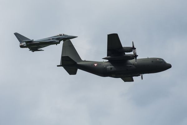 Eurofighter Typhoon & Herkules C-130K