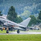 Eurofighter Typhoon - landing