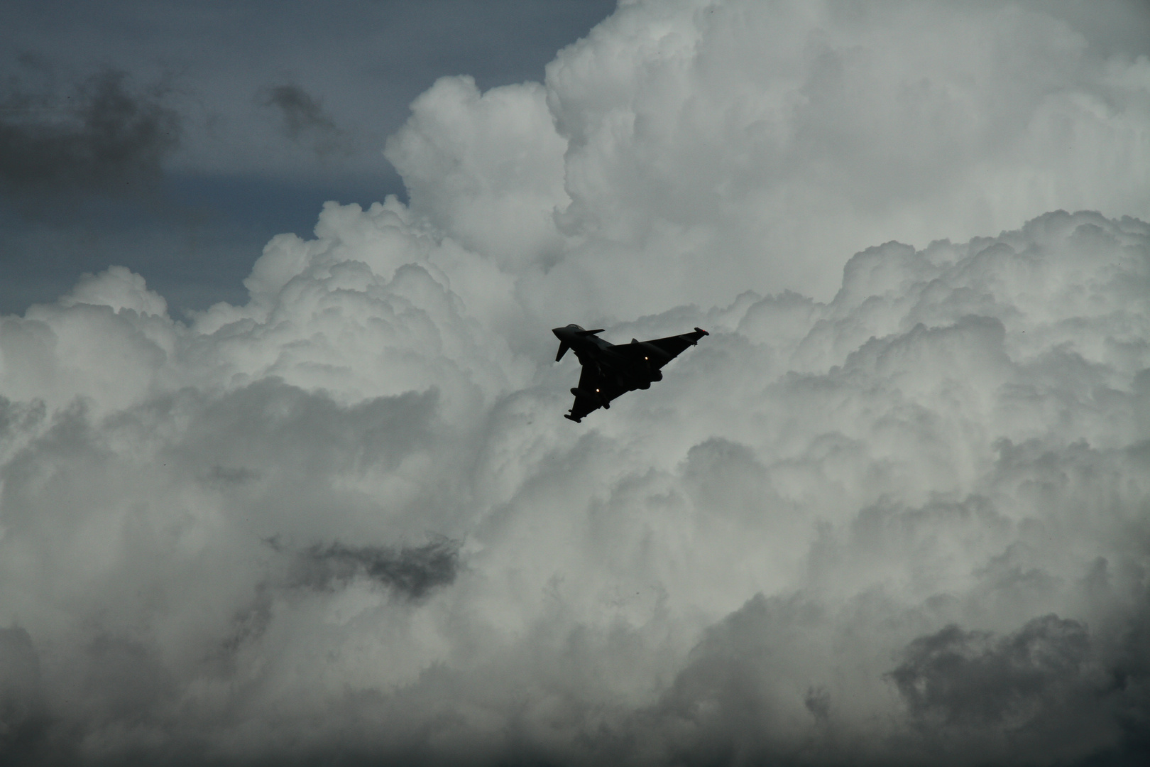 Eurofighter1