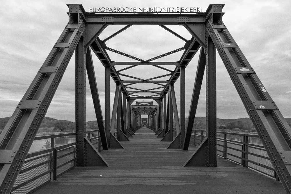 Europabrücke Neurüderitz-Siekierki