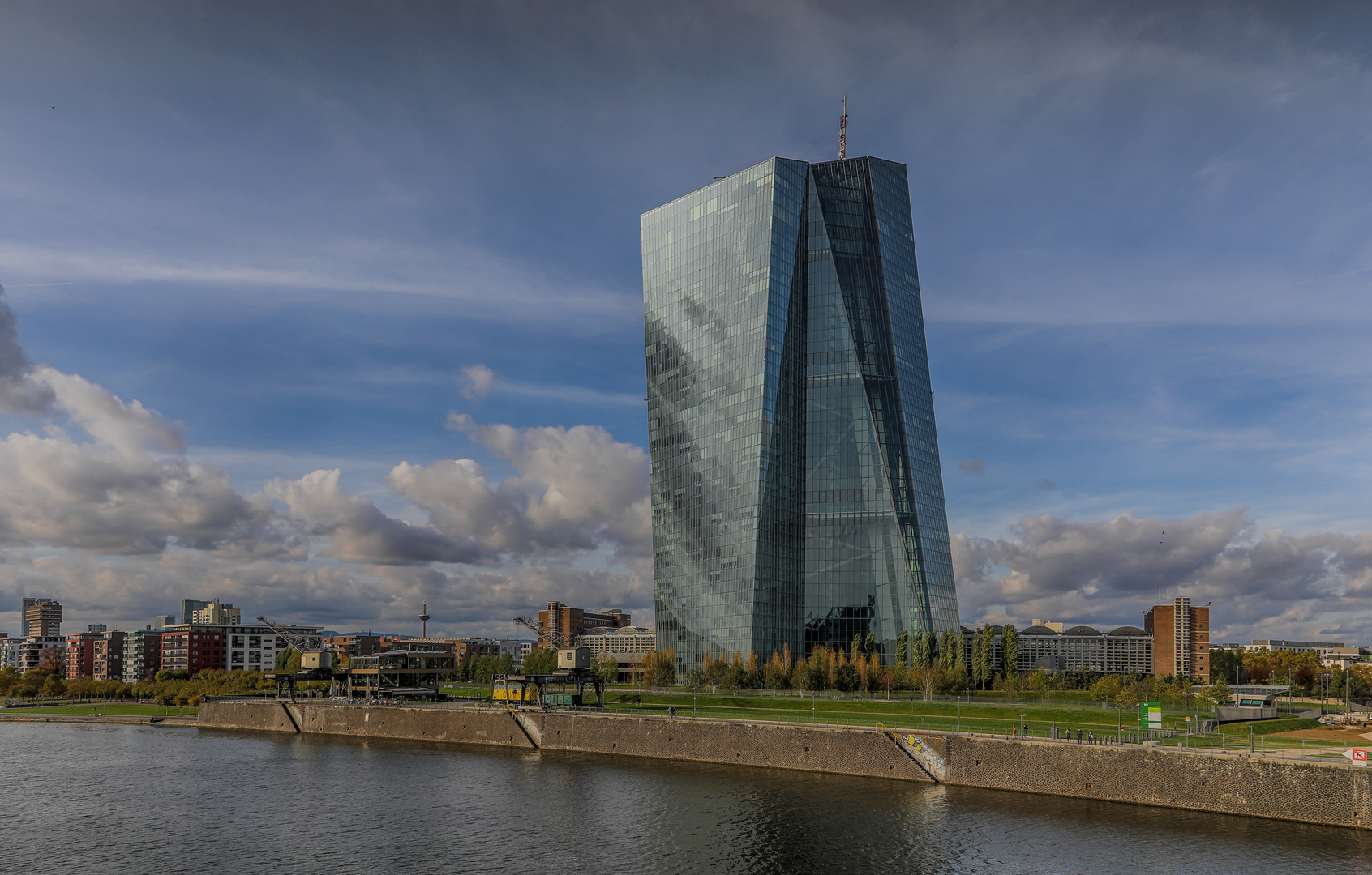 Europäische Zentralbank (EZB) in Frankfurt