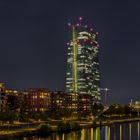 Europäische Zentralbank (EZB) in Frankfurt bei Nacht