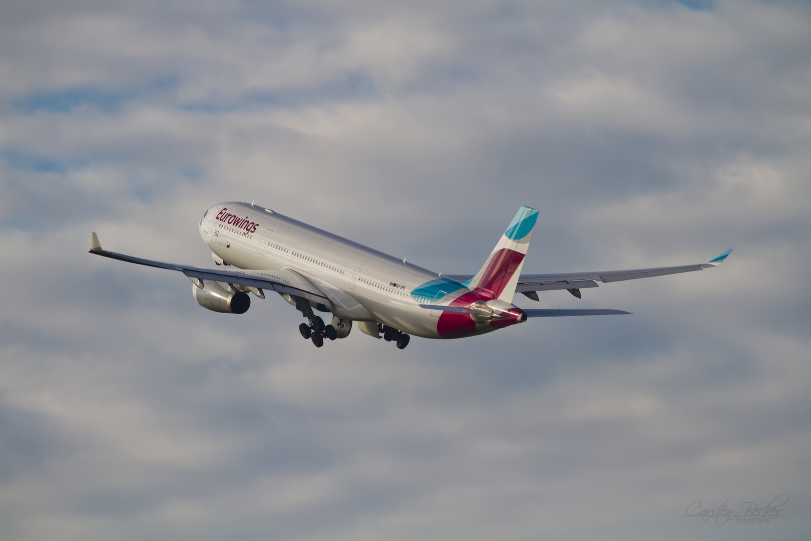 Eurowings A330 OO-SFB