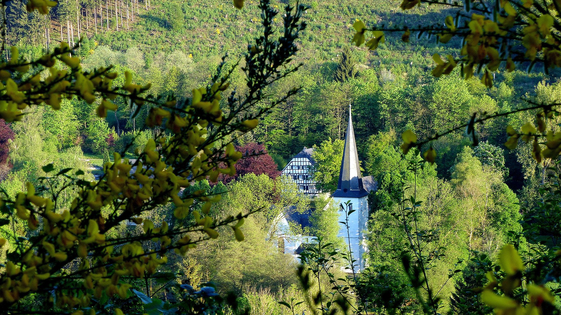 Ev. Kreuzkirche Wiedenest 3