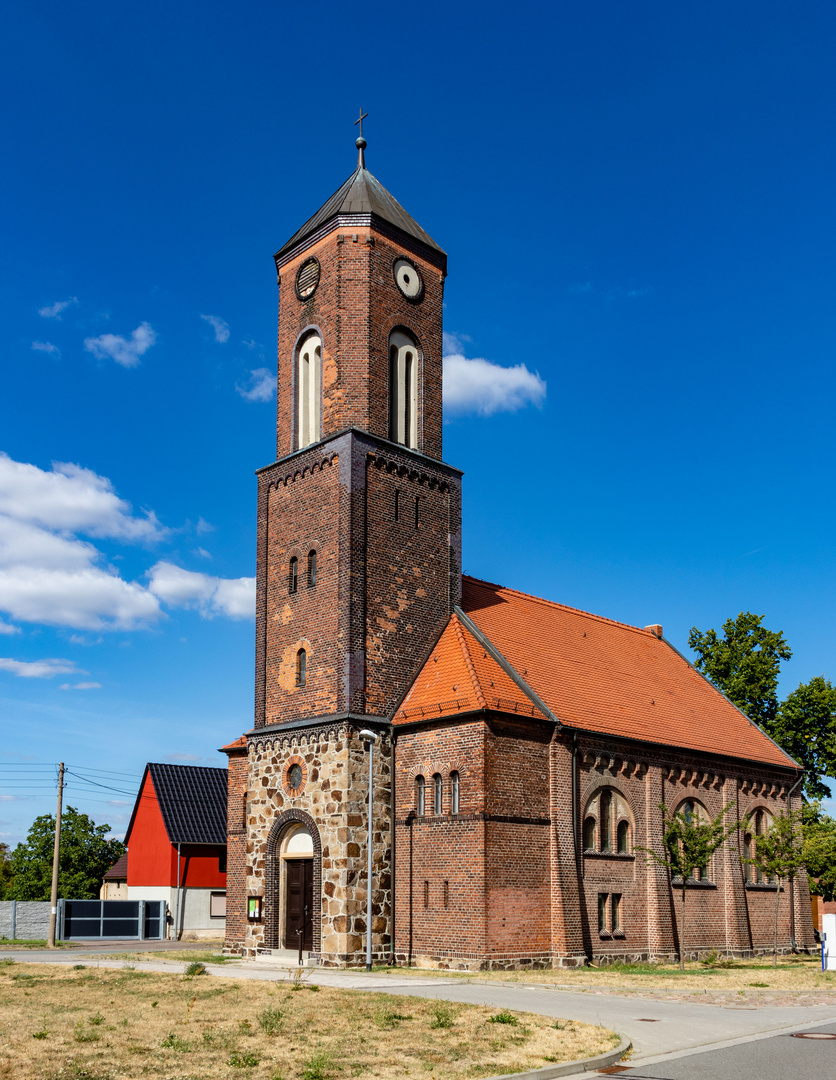evangelische Dorfkirche 