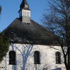 Evangelische Dorfkirche in Gruiten . . .