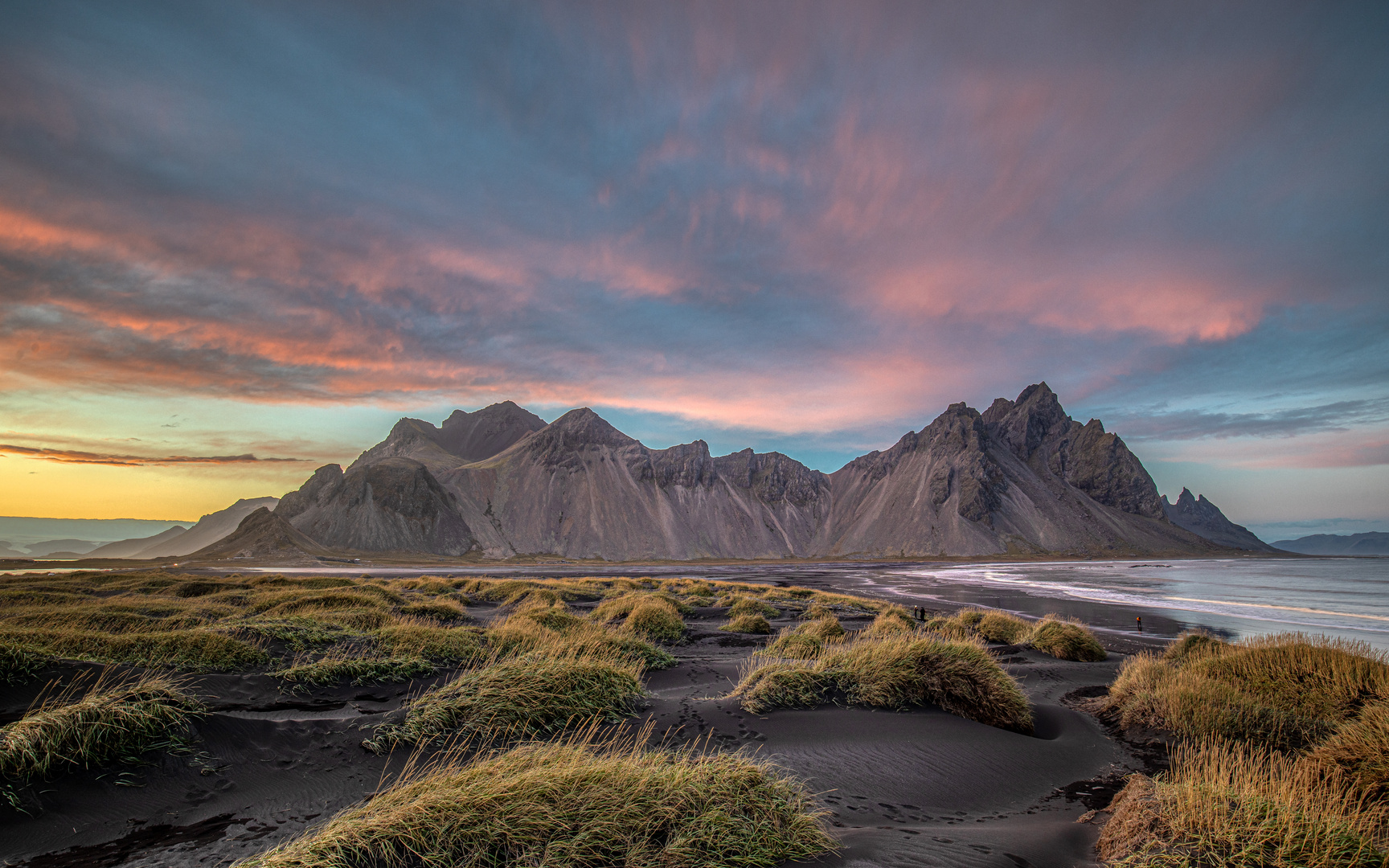 Eveningglow at Vestrahorn