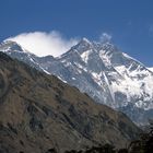 Everest (8848m) und Lhotse (8516m) von links