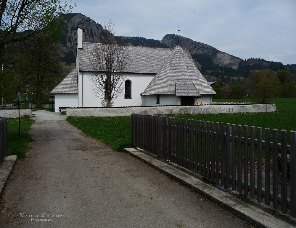 " Evg. Dreifaltigkeitskirche Hindelang-Oberdorf"