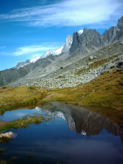 "EVIAN" Mountains