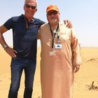 Ex-Formel-1-Pilot Christian Danner mit Prof. Dr. Norman Ali Khalaf in der Ras Al Khaimah Wüste