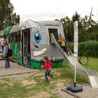 ex Leipziger Beiwagen als Spielplatz im Kindergarten