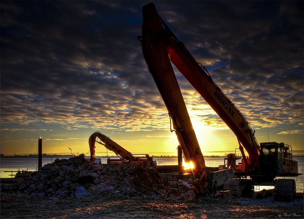 excavator in the sunlight