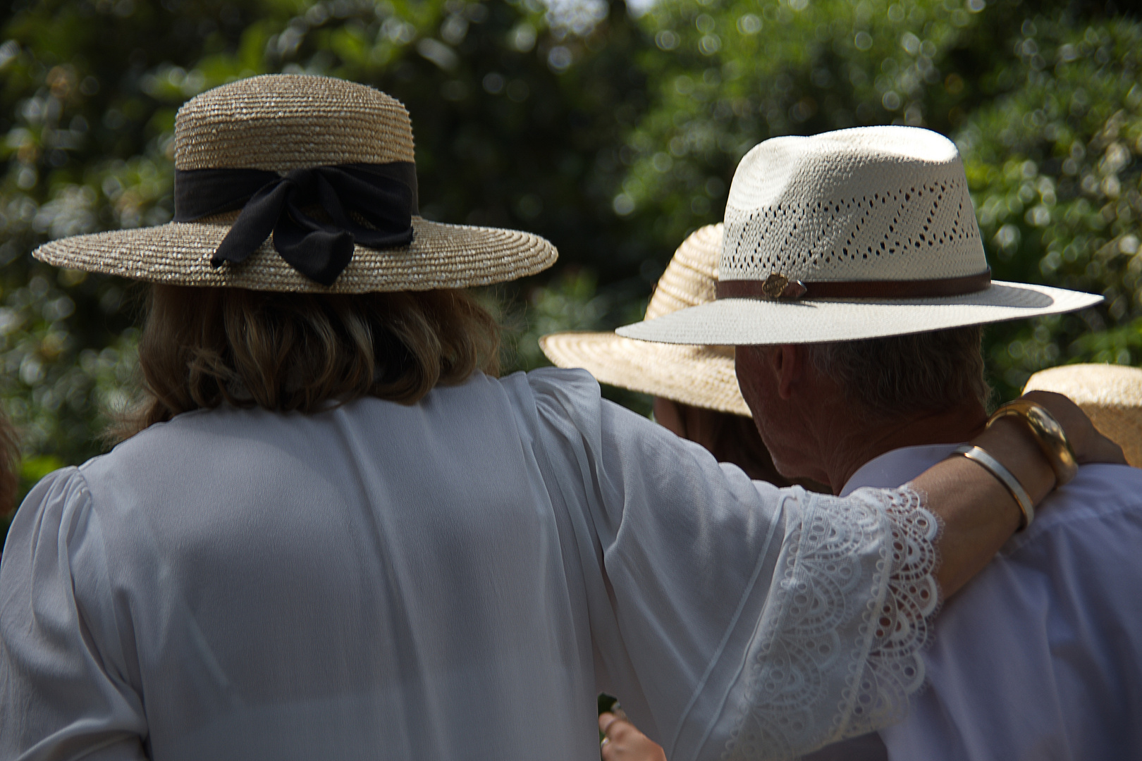 Exercicesphoto 2022N°23Les chapeaux.