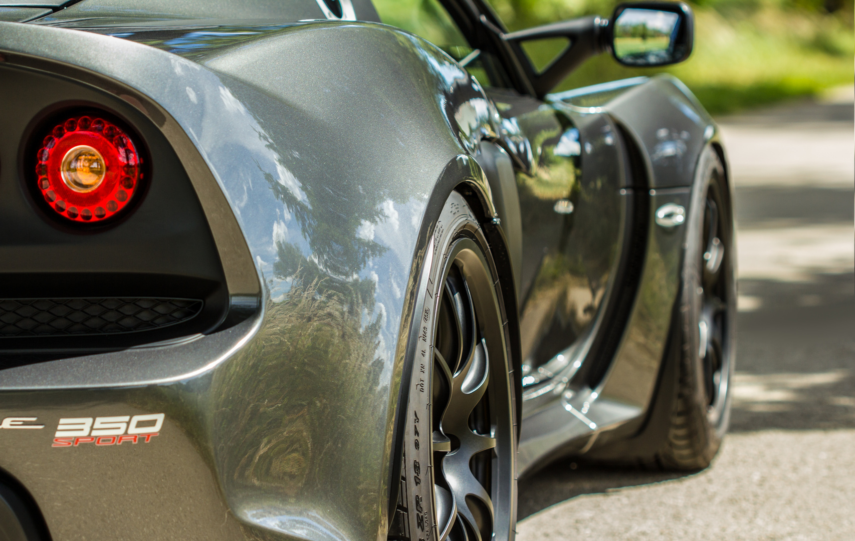 Exige 350 Bokeh