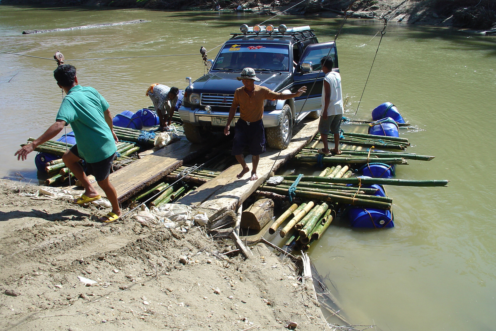 Expedition south of Palawan