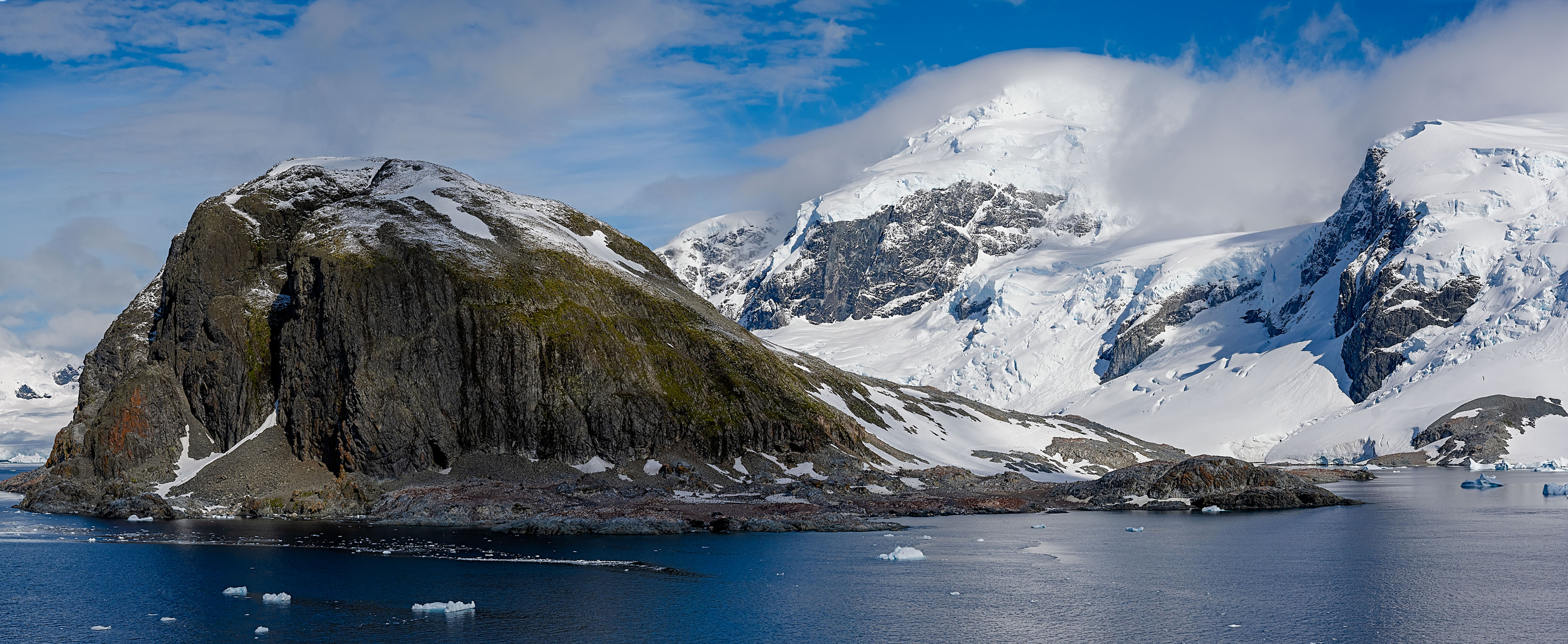 Expeditions-Reise in die Antarktis mit 'Roald Amundsen', Hurtigruten