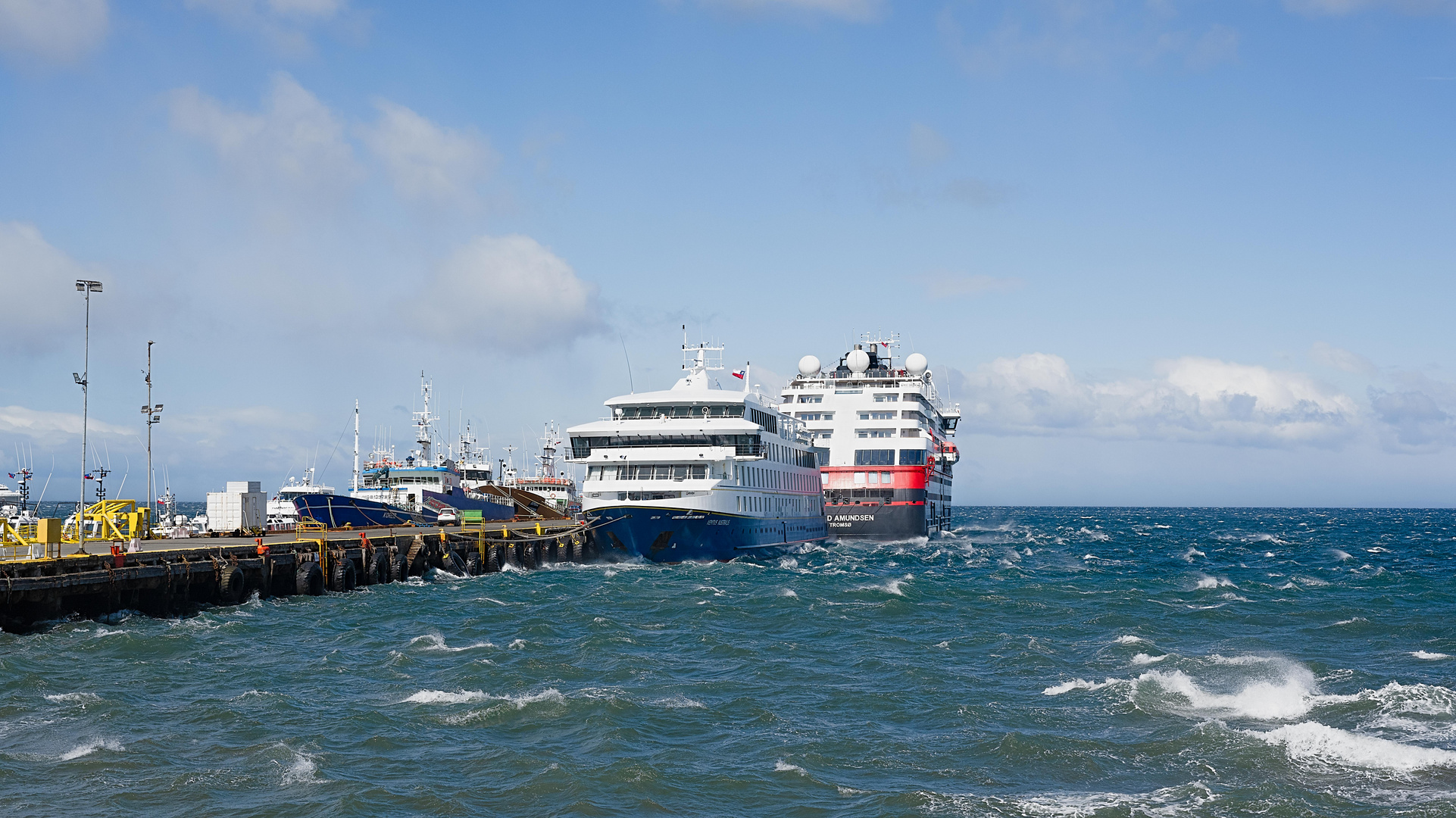 Expeditions-Reise in die Antarktis mit 'Roald Amundsen', Hurtigruten