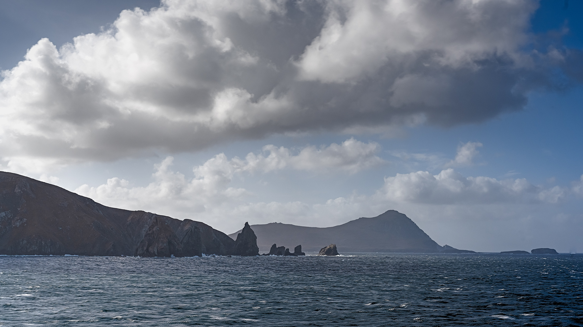 Expeditions-Reise in die Antarktis mit 'Roald Amundsen', Hurtigruten