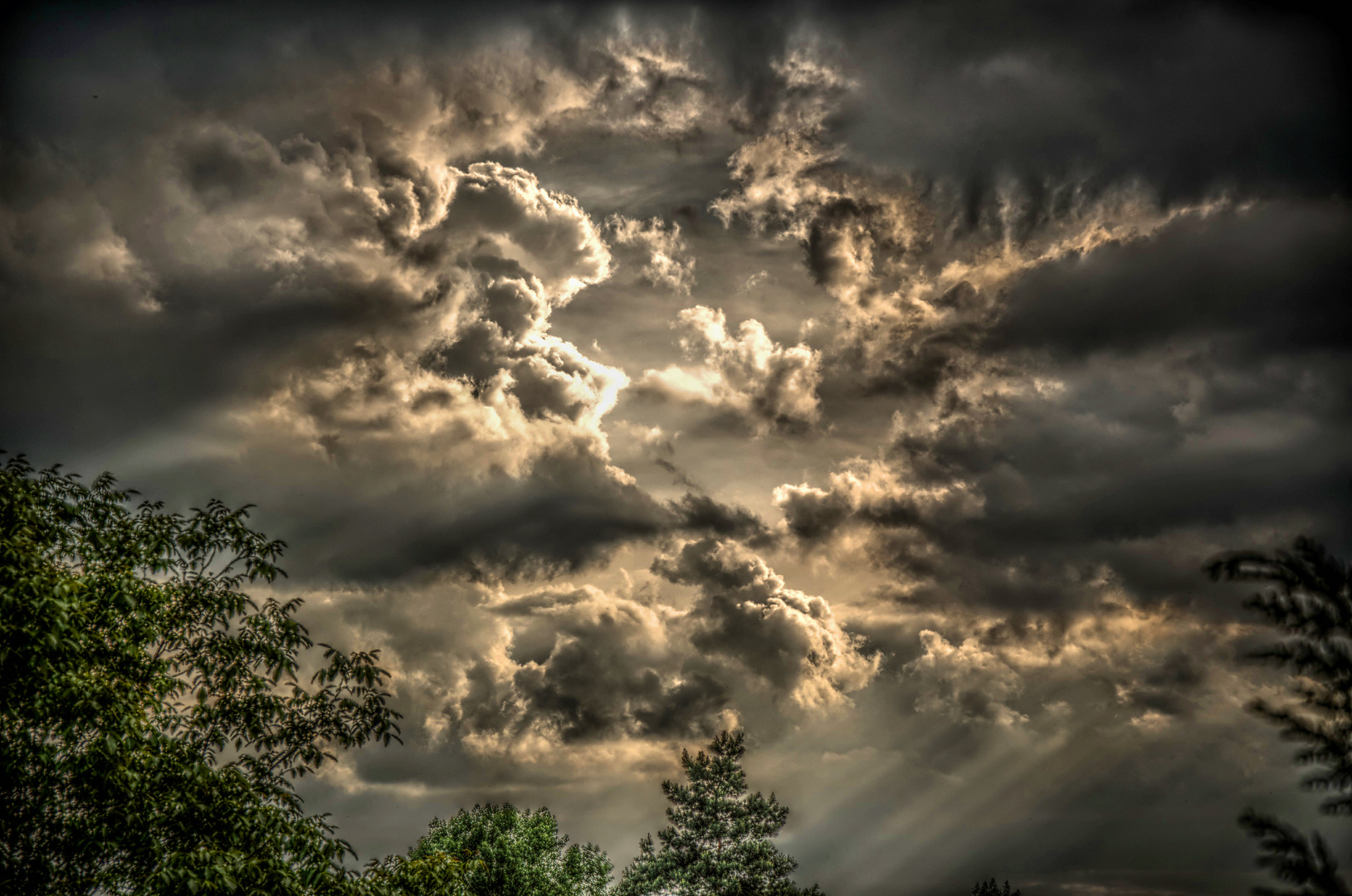 experiment clouds HDR