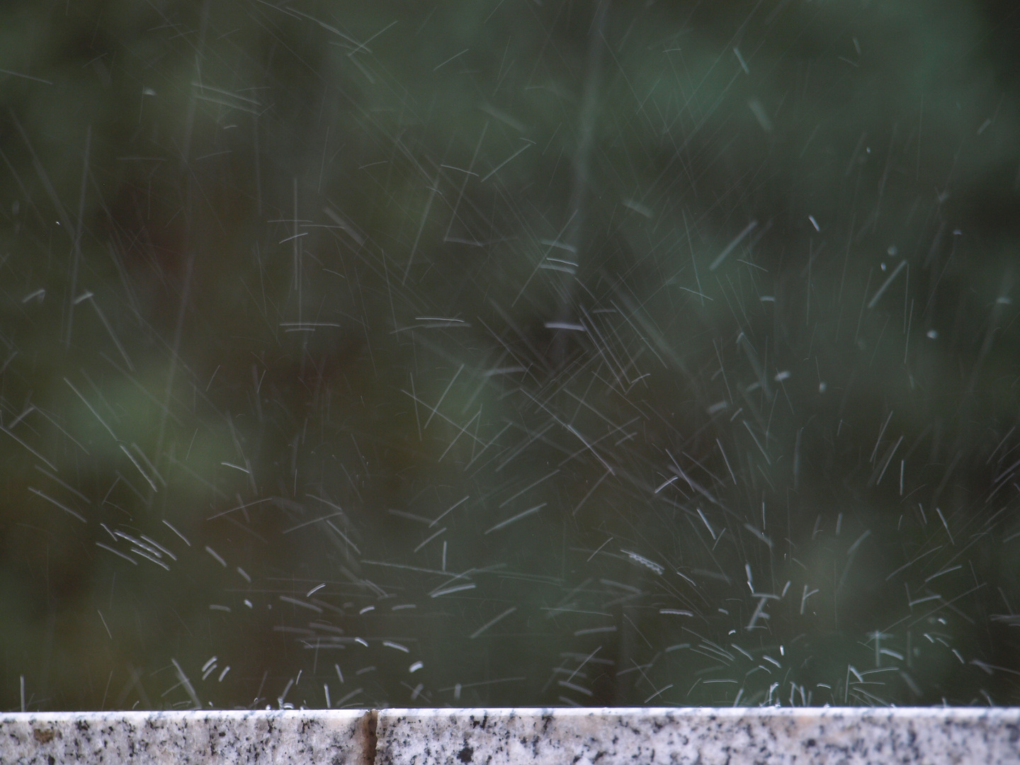 Exploding raindrops