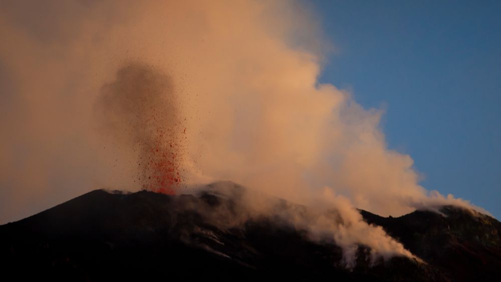 Explosion am NE-Krater (Stromboli)