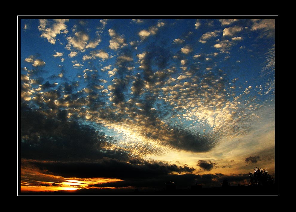 Explosion der Wolken...