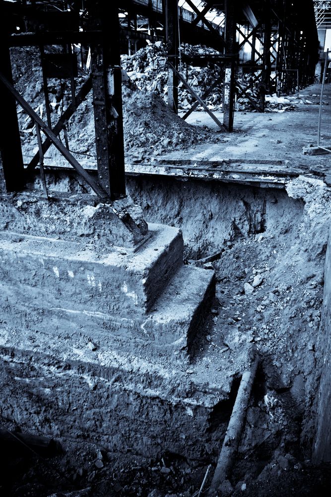 exposed basement of a steeel girder