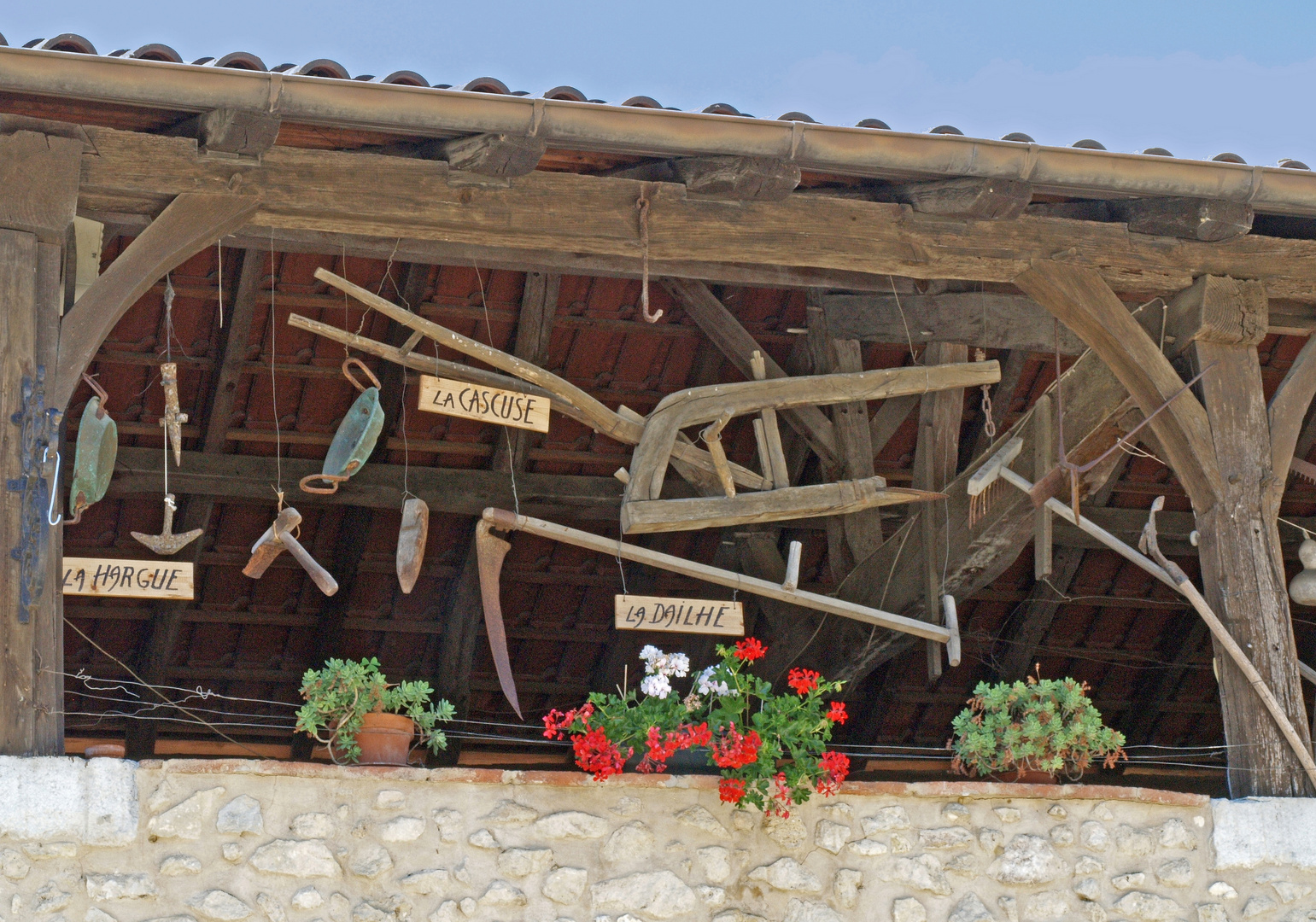 Exposition d’outils d’autrefois à Saint-Justin  (Landes)