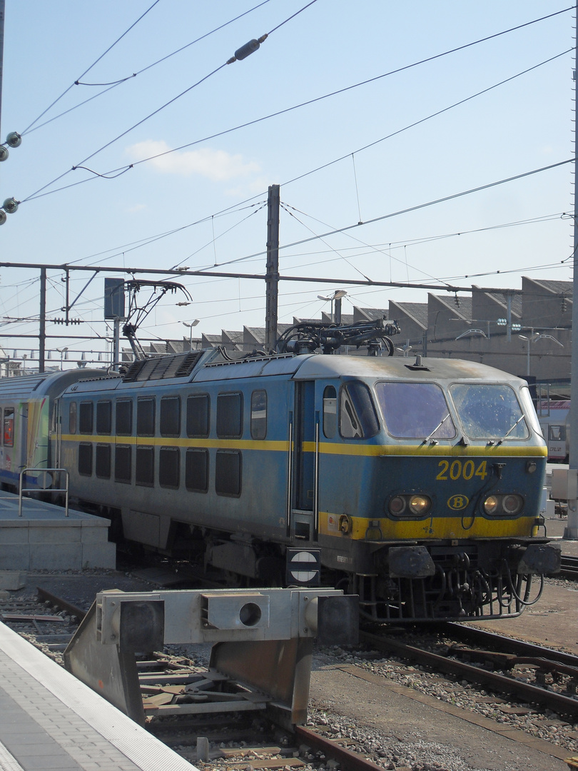 Express 296 Jean Monnet mit SNCB 20 04