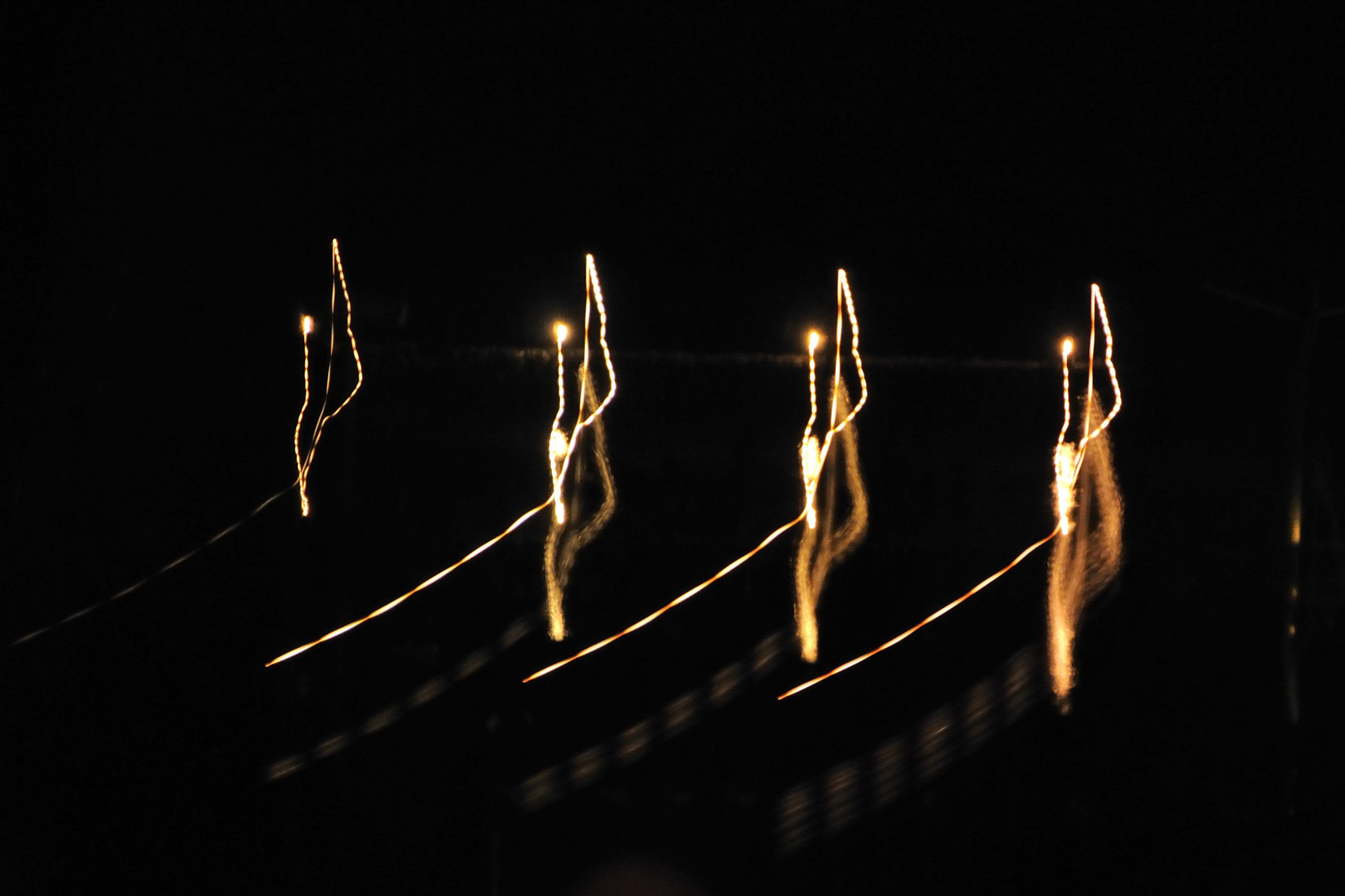 Extérieur nuit, lumières sur le saint Laurent