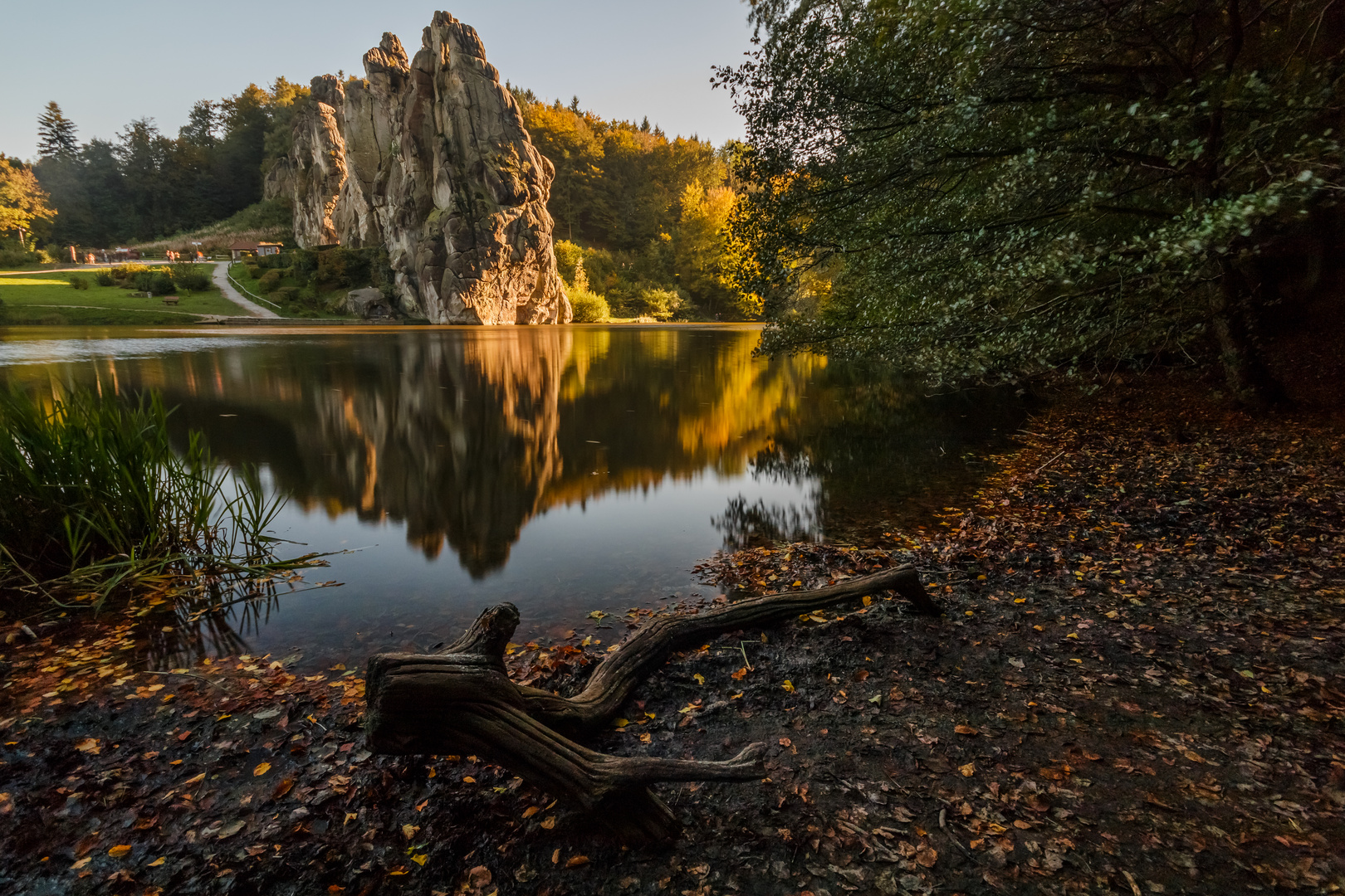 Externsteine im Herbst