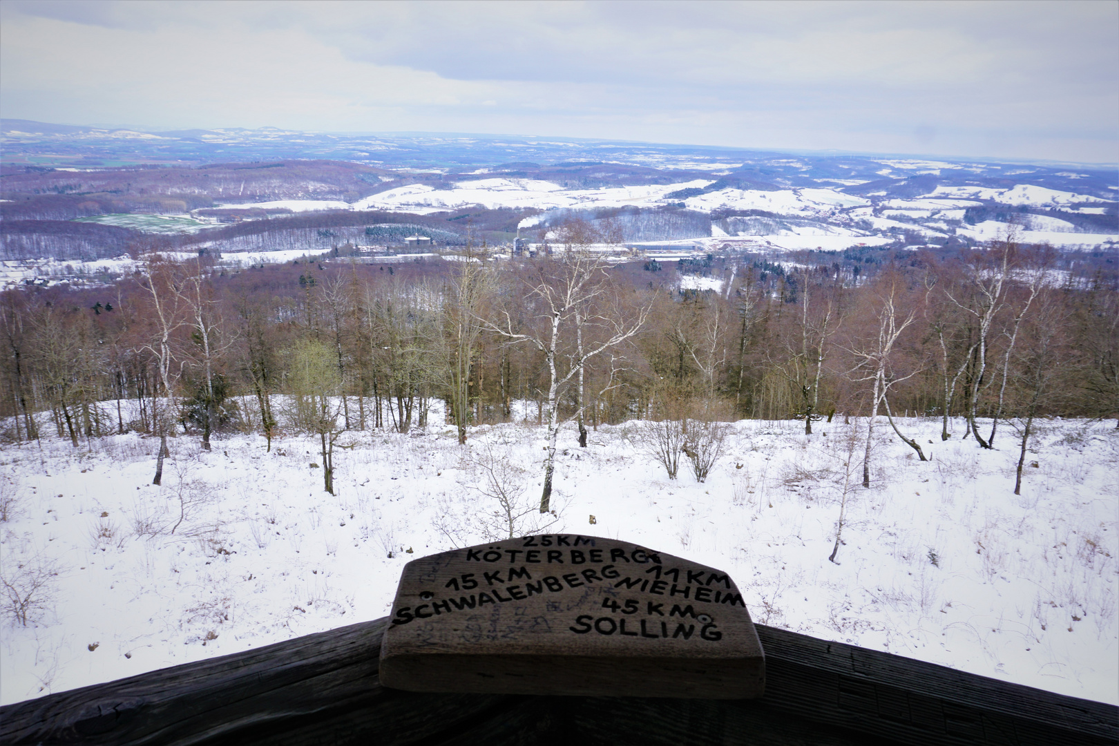 Externsteine und Teutoburger Wald im Winter