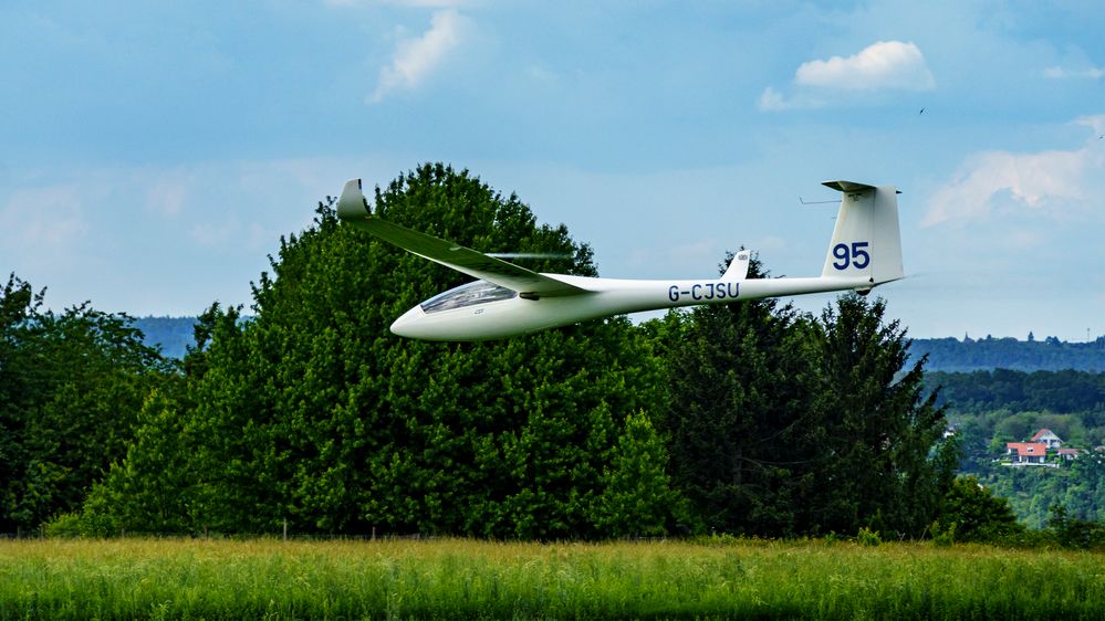 Extrem tiefer Überflug