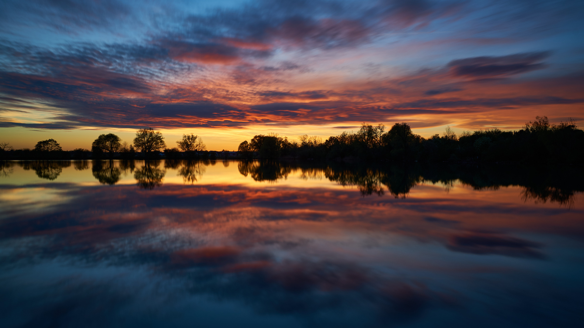 Extremer Abend am See