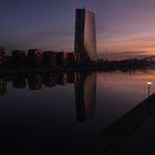 EZB beim Sonnenaufgang