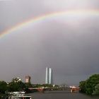 EZB Frankfurt bei Regen