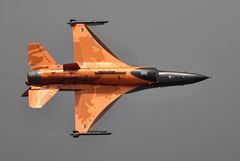 F-16