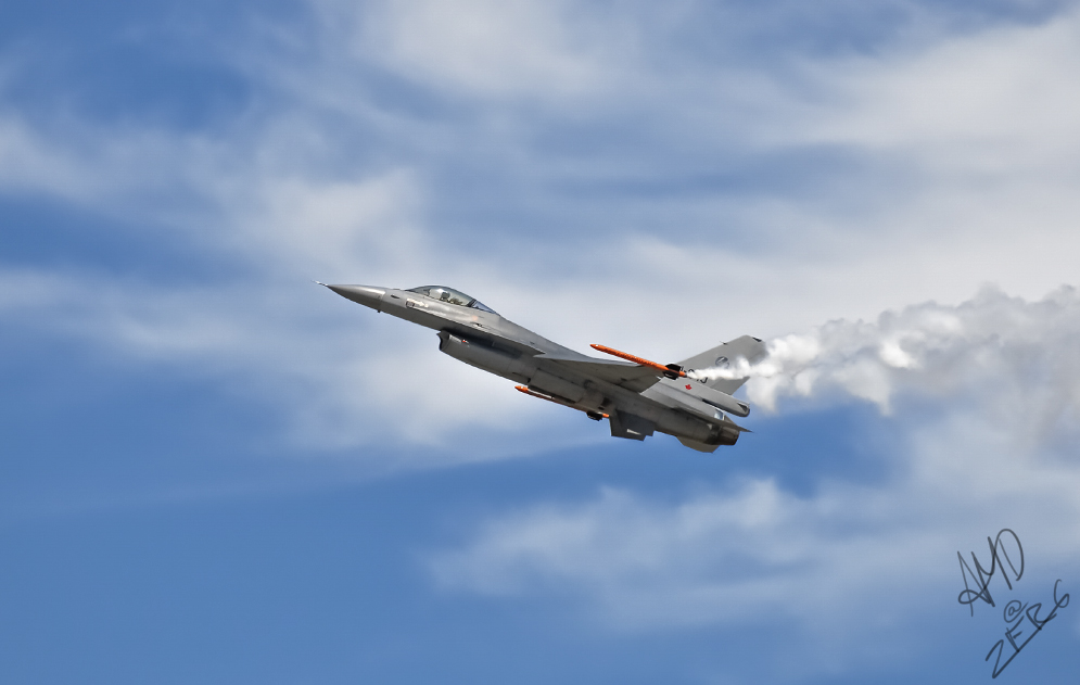 F-16 Falcon