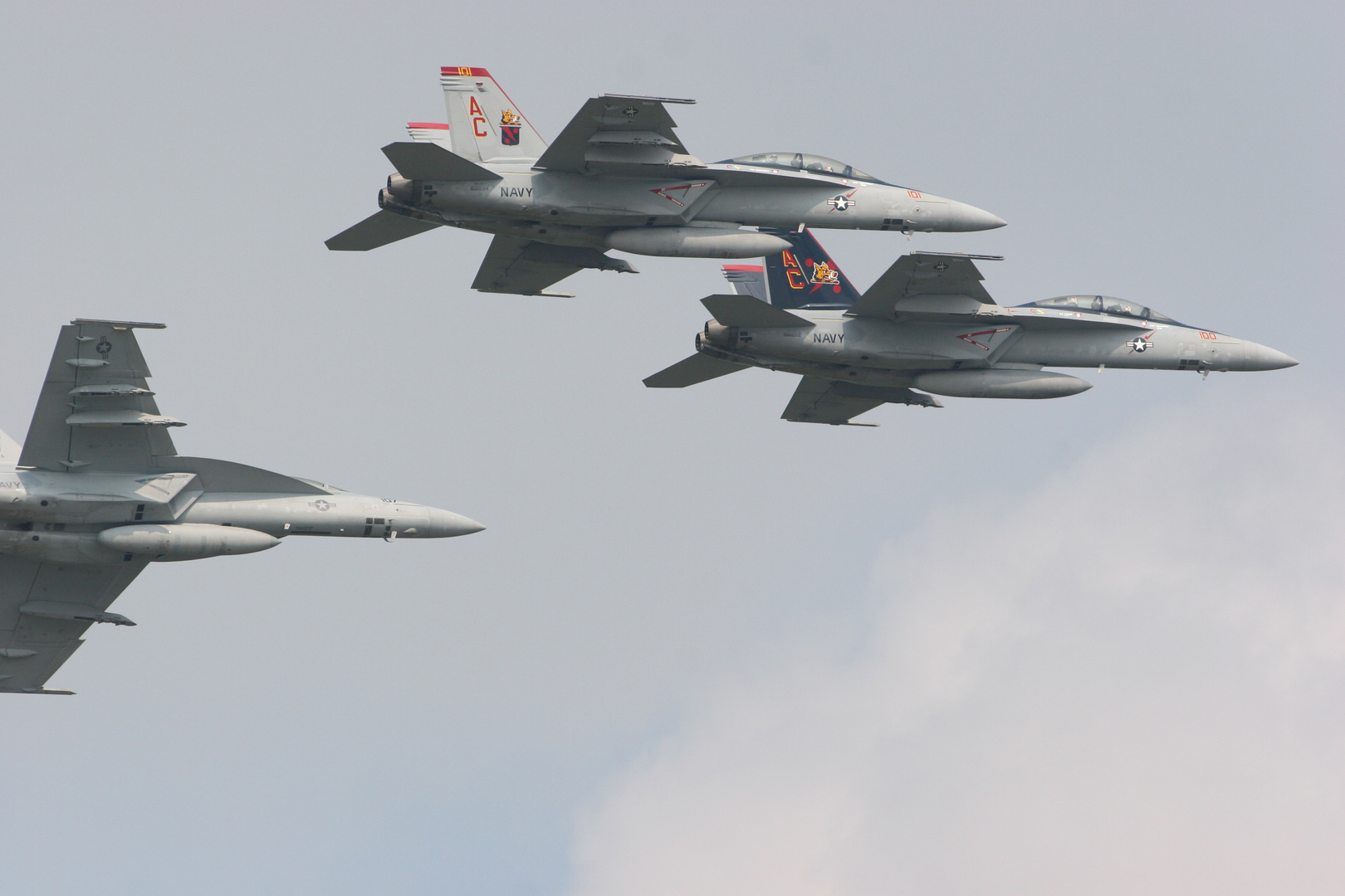 F 18 F VFA 11 Red Rippers Formation Showflight